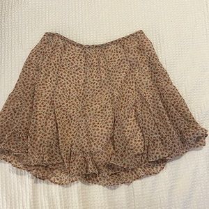 VICI ruffled skort
